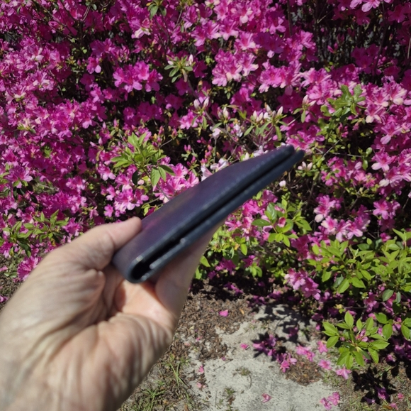 AUTHENTIC Louis Vuitton Taiga Long Tall Wallet MINT CONDITION - Picture 10 of 12